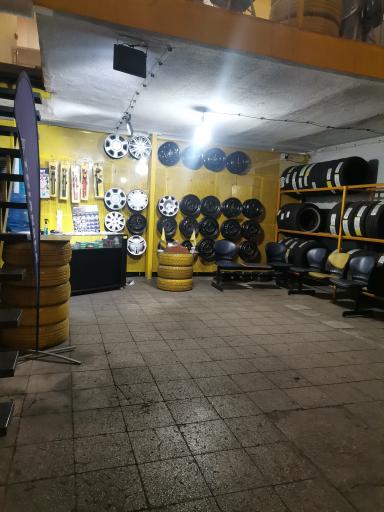 عکس هایپر تایر | مرکز خدمات شرق